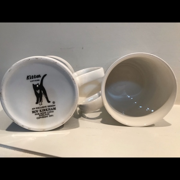 Pair of tea/coffee cups Kitten 1 has small chip - Picture 4 of 5